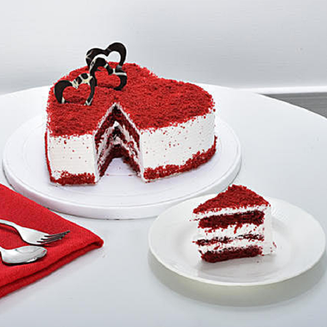 Торт с красной серединой